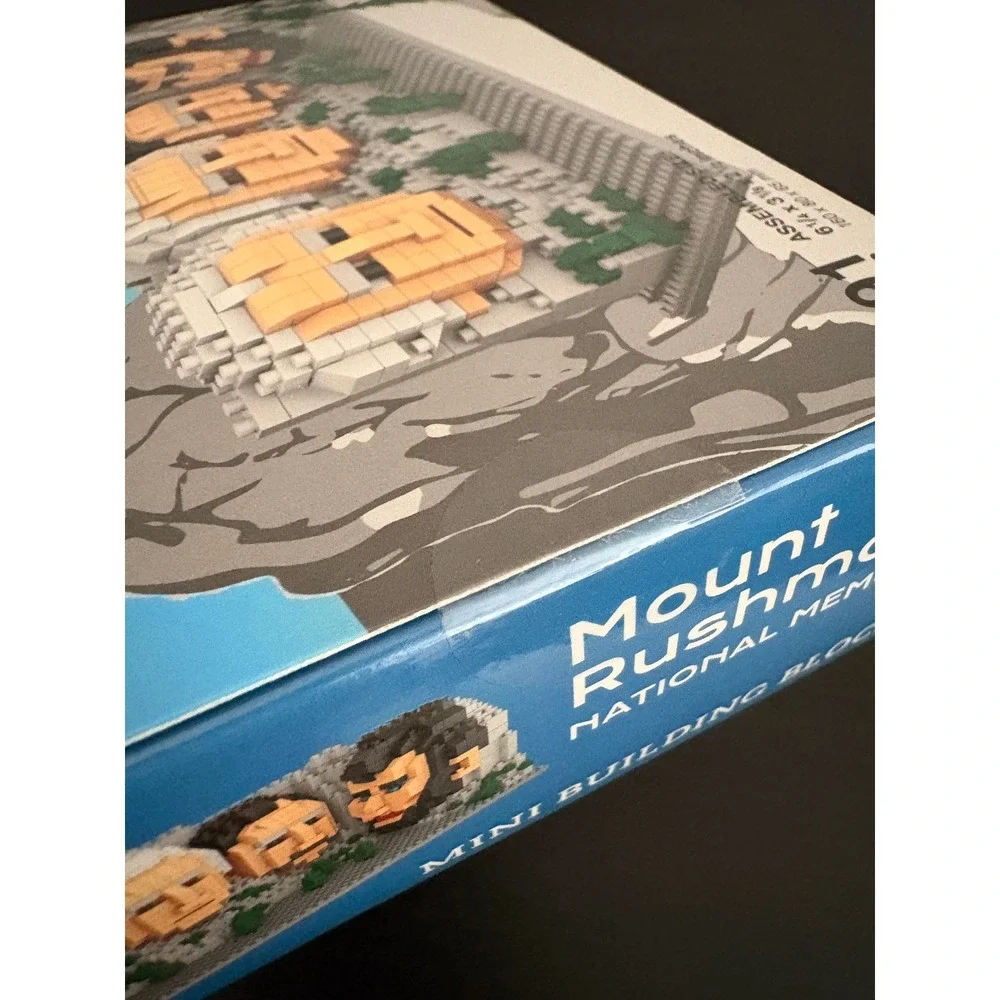 Impact Photographics Mount Rushmore Mini Building Blocks 691pc Micro Set New